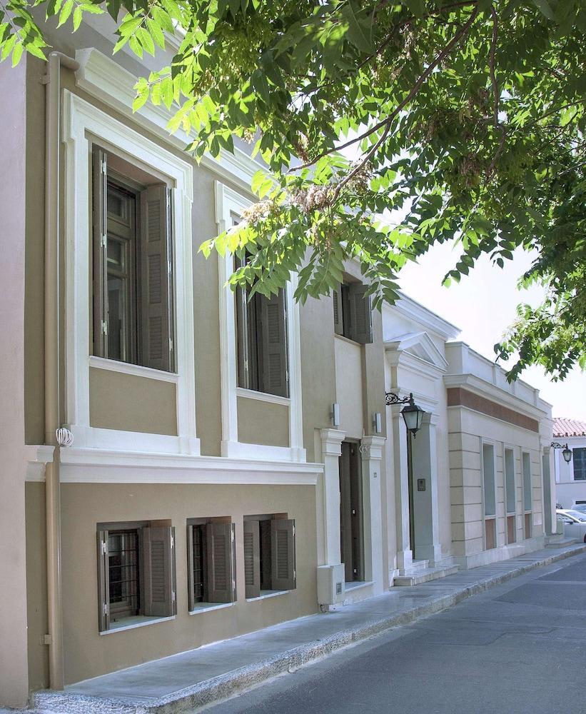 Tripodon Plaka In The Shade Of Acropolis By Ghh Villa Athen Eksteriør billede